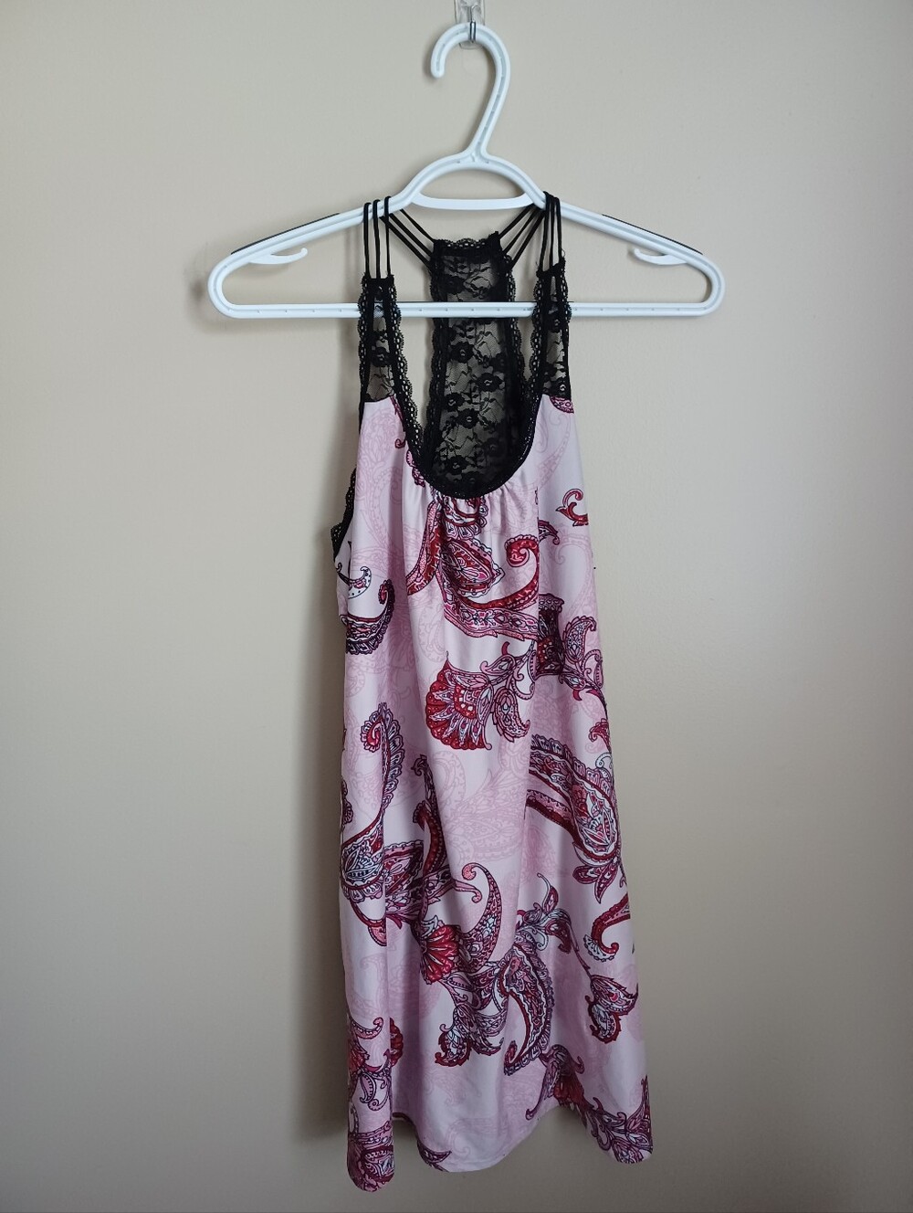 Women's Size Medium Pink Black Lace Design‎ Secret Treasurea Sleepwear Nightgown